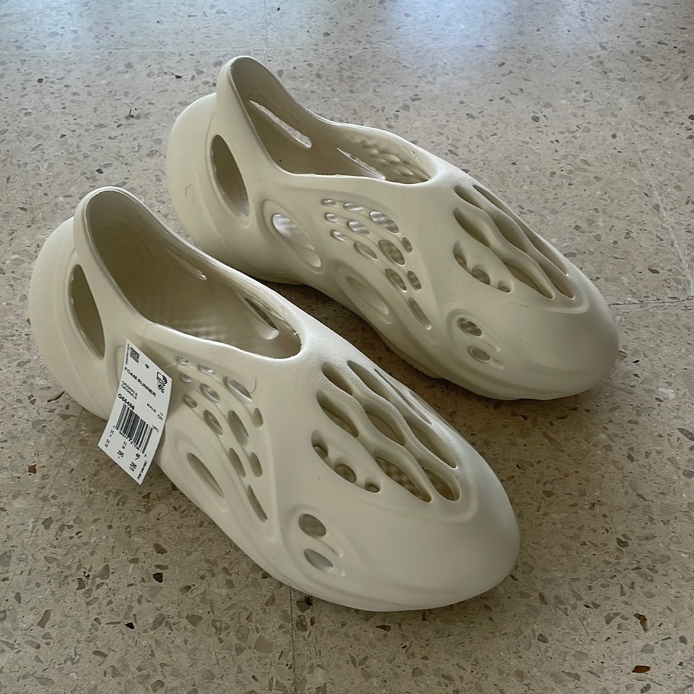 Foam Runner Ararat